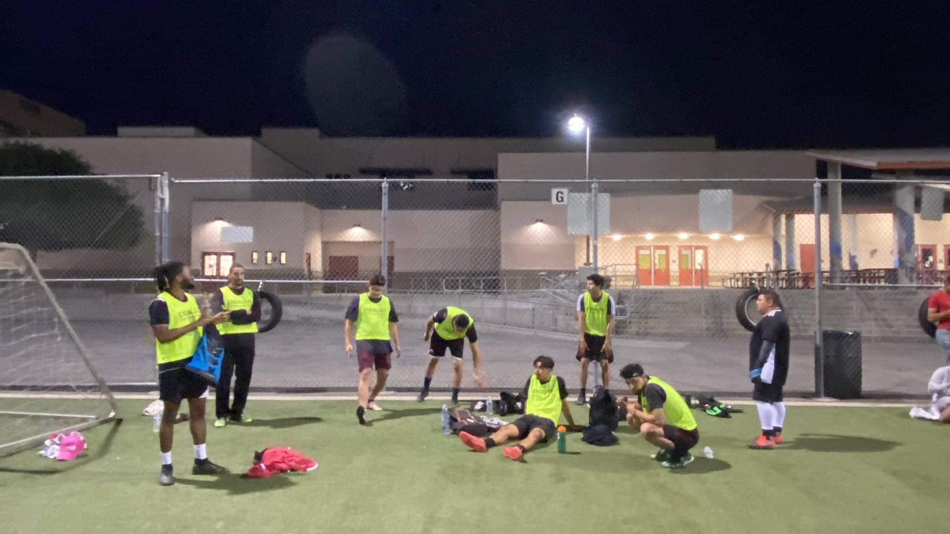 Los Angeles Pickup Soccer - Wednesday night(Full size)